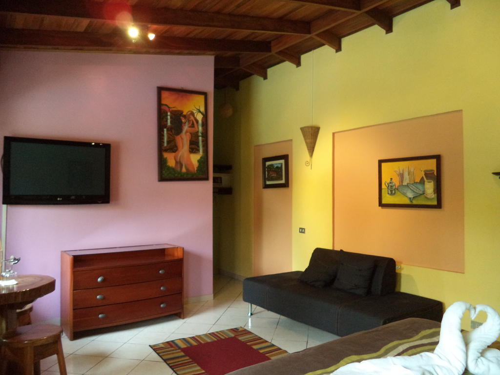 Hotel Vagabondo La Fortuna 외부 사진