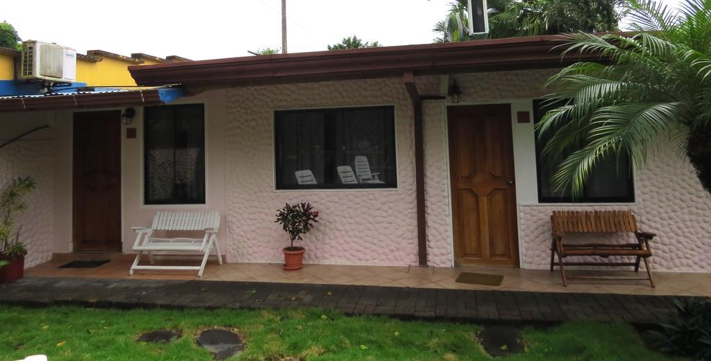 Hotel Vagabondo La Fortuna 외부 사진
