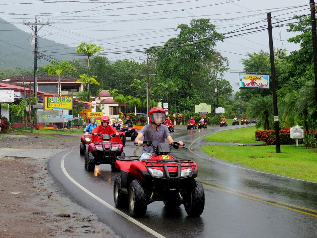 Hotel Vagabondo La Fortuna 외부 사진
