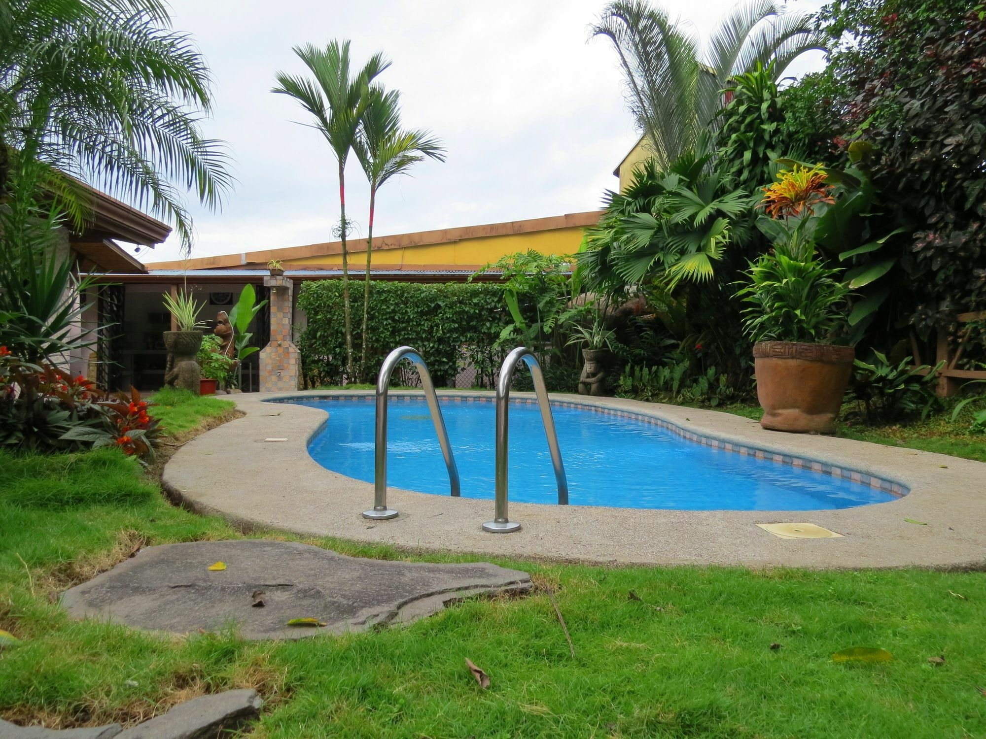 Hotel Vagabondo La Fortuna 외부 사진