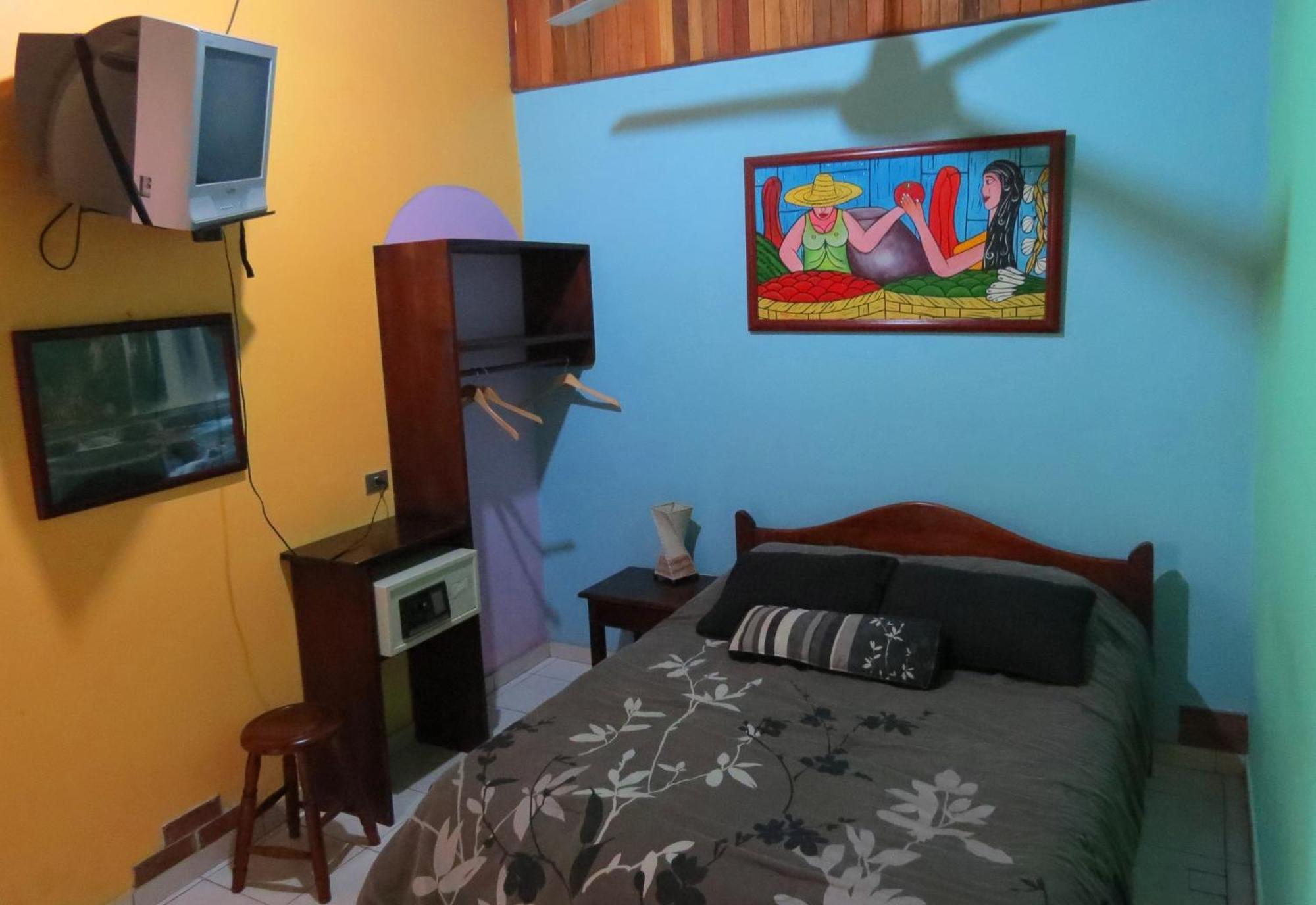 Hotel Vagabondo La Fortuna 외부 사진